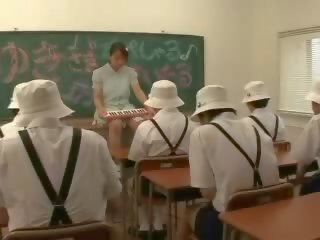 Japonsko učilnica zabavno film