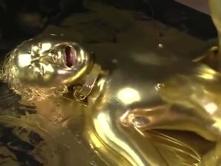Oro bodypaint follando japonesa porno